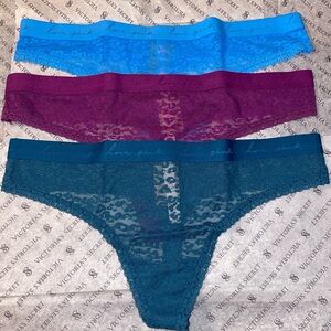 PINK Victoria's Secret Script Logo Band Lace Thongs